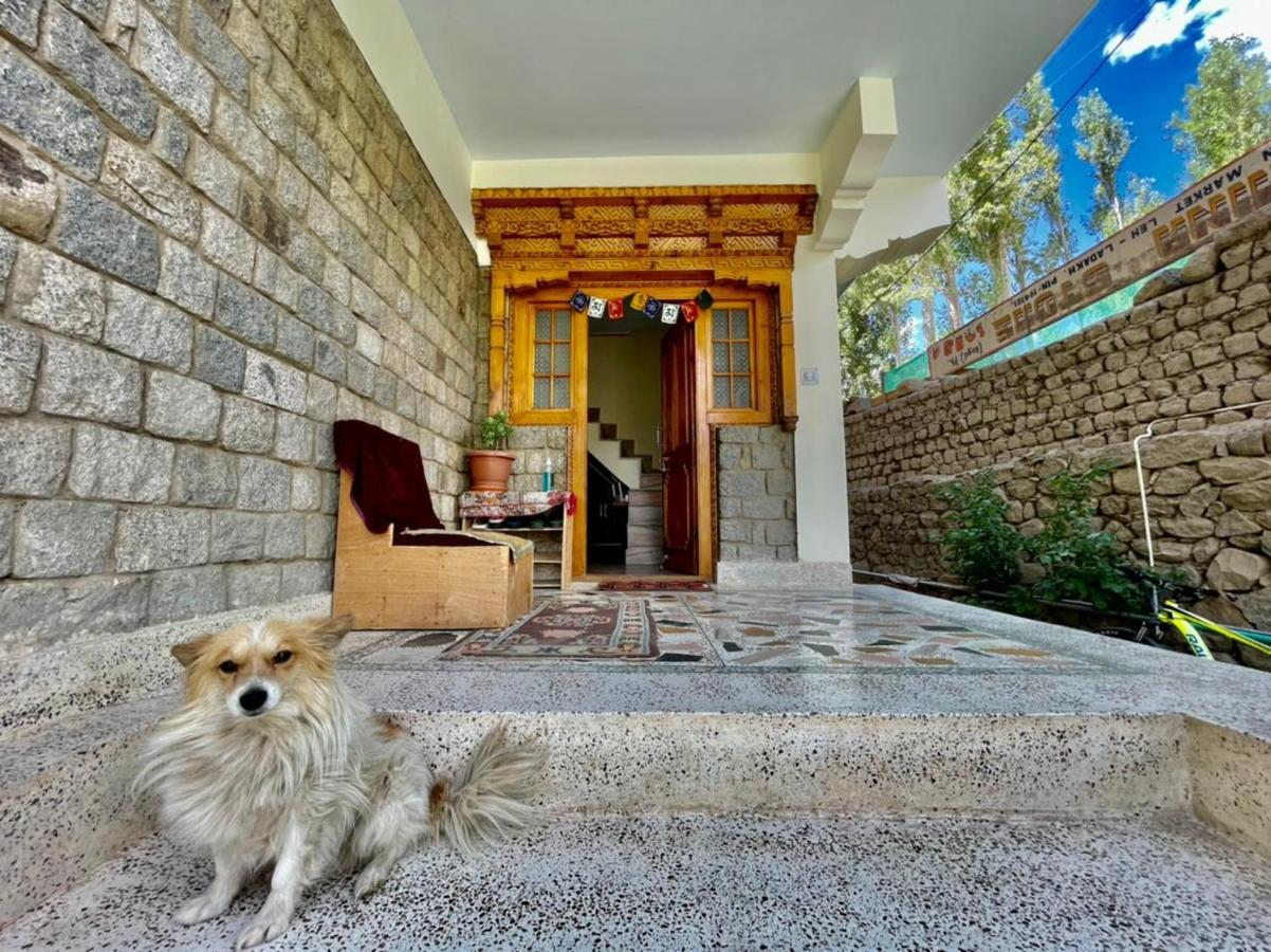 Hidden Leaf Homestay Leh Bagian luar foto