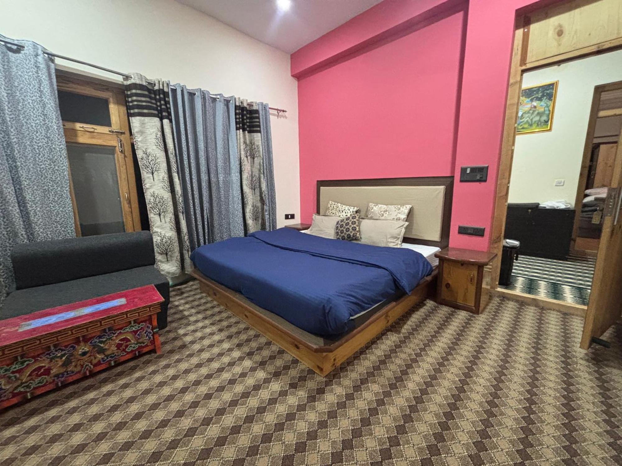 Hidden Leaf Homestay Leh Bagian luar foto
