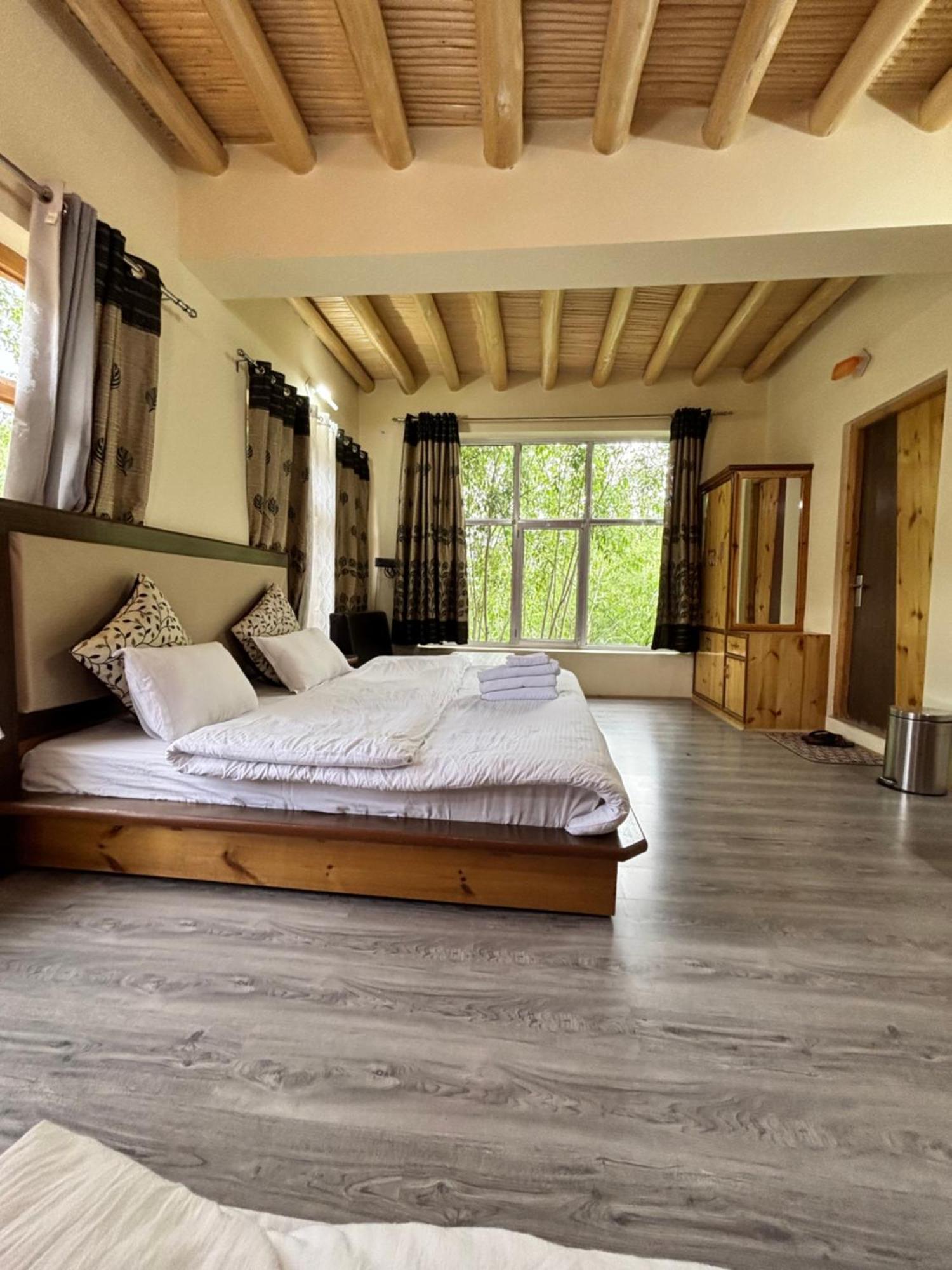 Hidden Leaf Homestay Leh Bagian luar foto